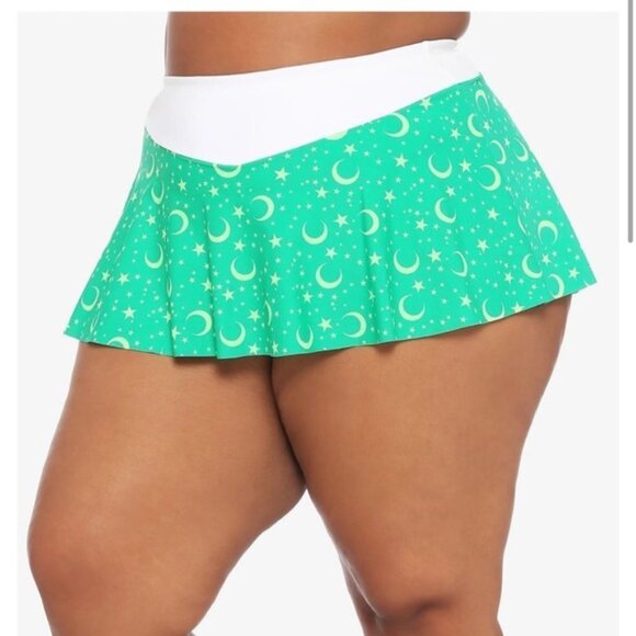 NWT Hot Topic Green Sailor Moon Jupiter Cosplay Skirted Swim Bottoms Size 3X - Picture 3 of 10